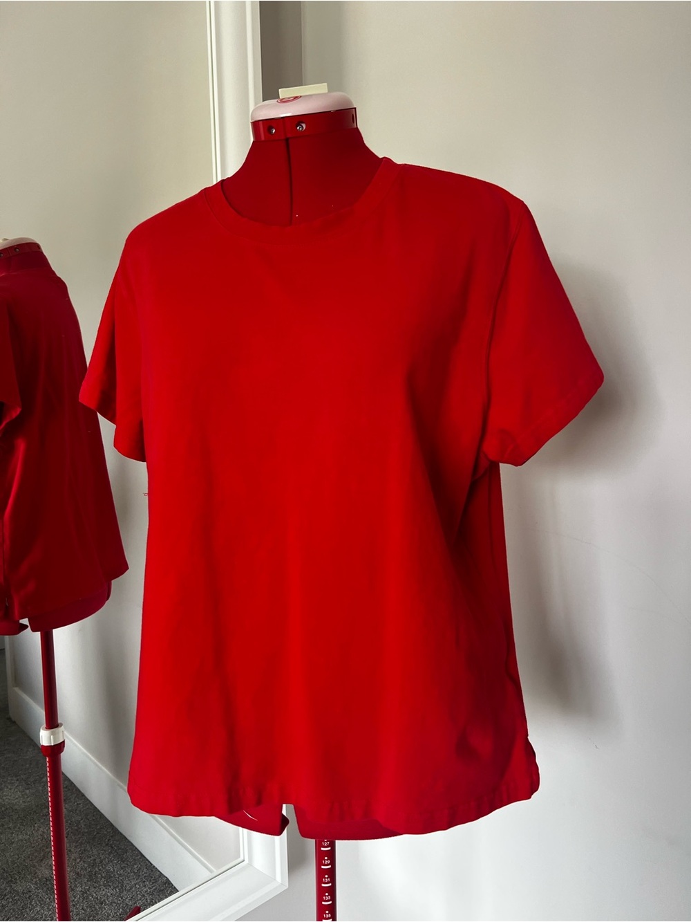 Pierre Cardin Men’s Bright Red Crewneck Sweater size M/L